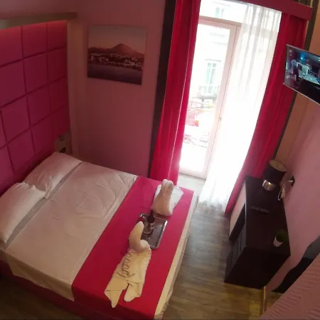 Sleep In Nocleg ze śniadaniem